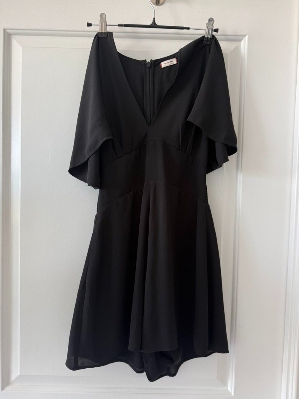 Aritzia Black Romper – Size 2